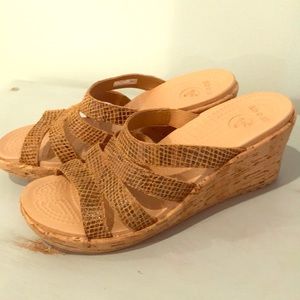 Crocs wedges